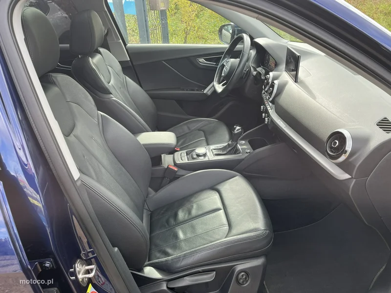 Audi Q2 27