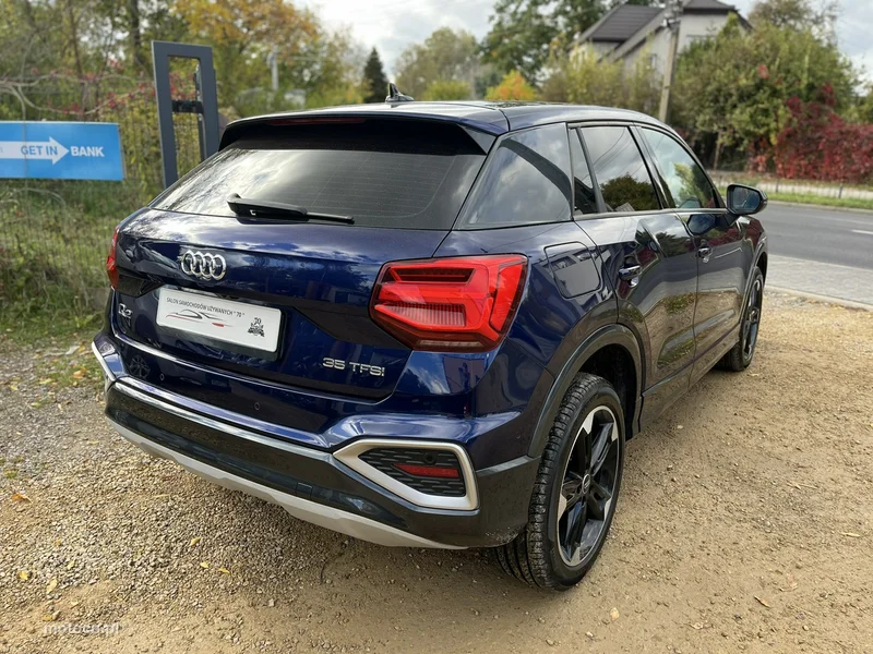 Audi Q2 9
