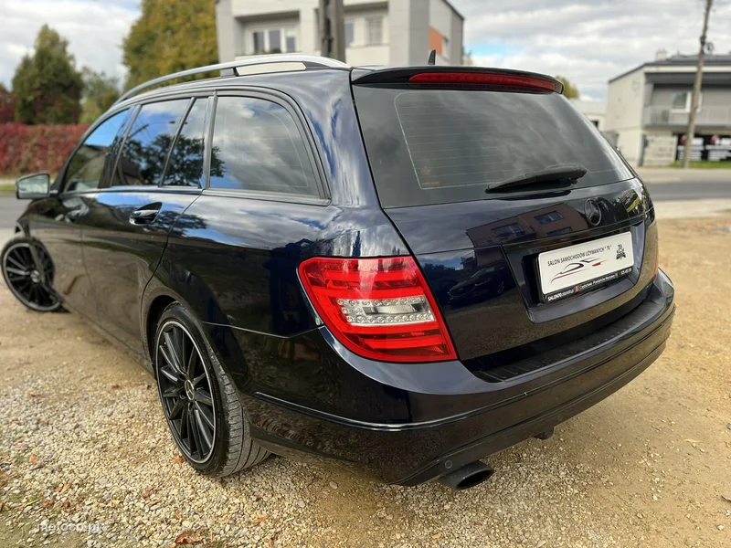 Mercedes-Benz Klasa C W204 C 220 11