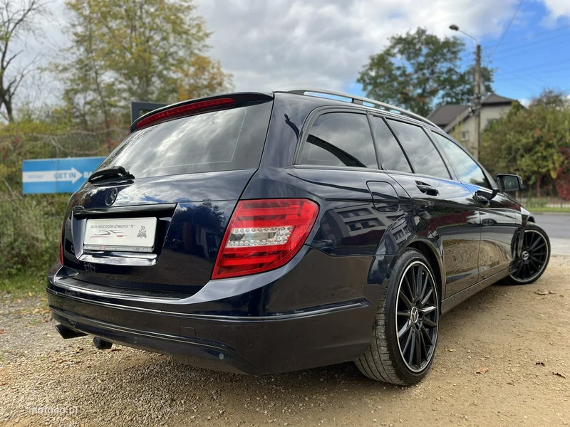 Mercedes-Benz Klasa C W204 C 220 9
