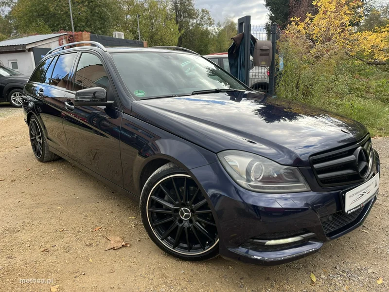Mercedes-Benz Klasa C W204 C 220 10
