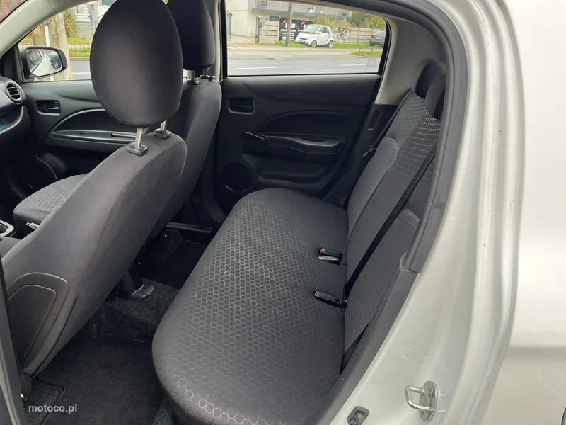 Mitsubishi Space Star 19