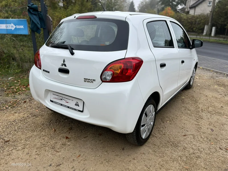 Mitsubishi Space Star 4