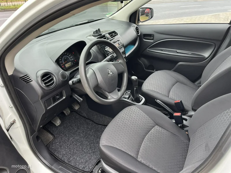 Mitsubishi Space Star 9