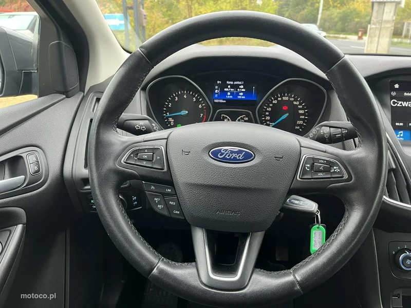 Ford Focus III 17