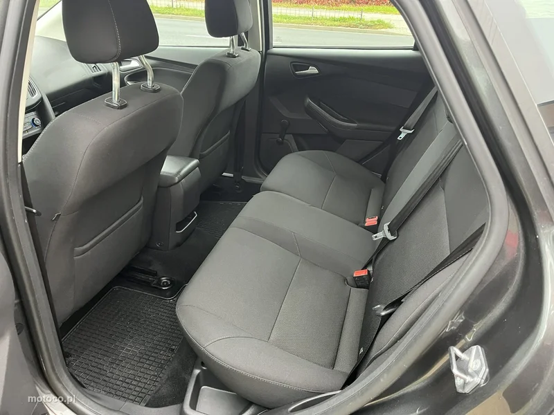 Ford Focus III 26