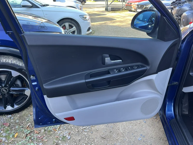 Kia Cee'd 14