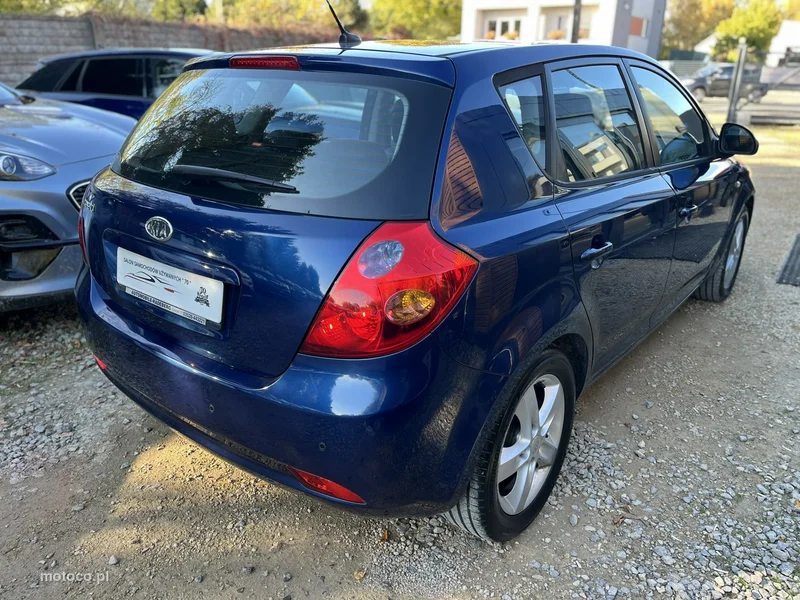 Kia Cee'd 4