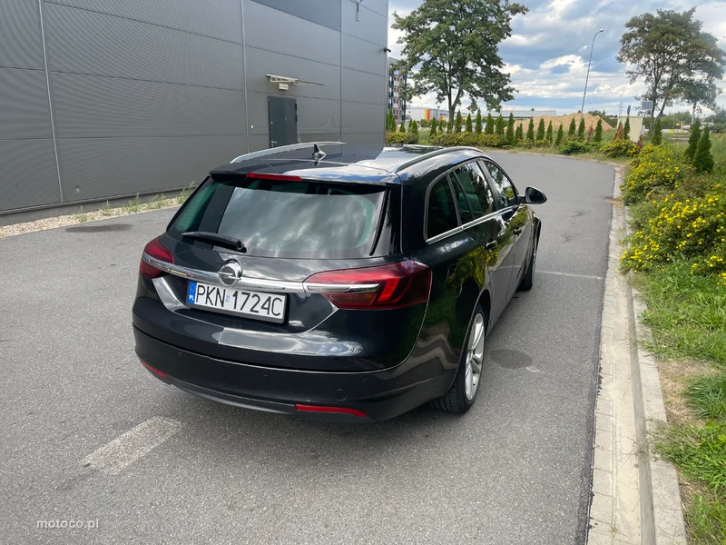 Opel Insignia A 5