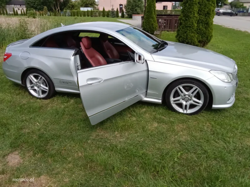 Mercedes-Benz Klasa E W212 E 350 13