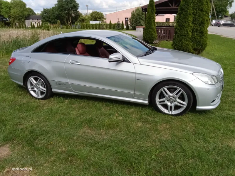 Mercedes-Benz Klasa E W212 E 350 17