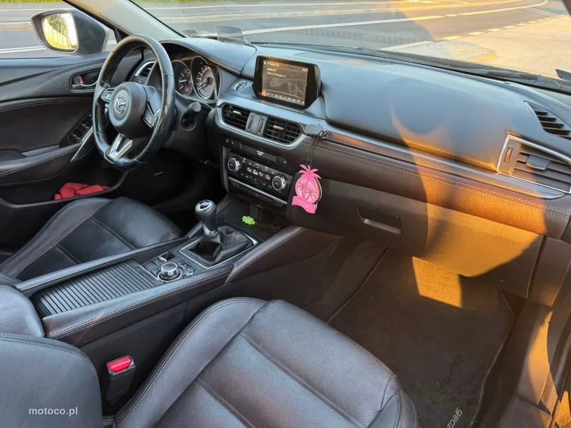 Mazda 6 9