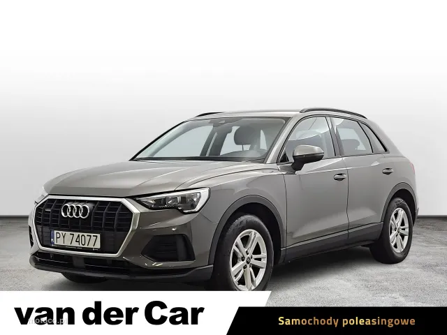 Audi Q3 F3