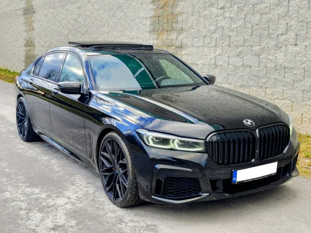 BMW Seria 7 G11 740