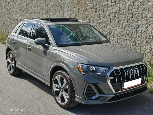 Audi Q3 F3