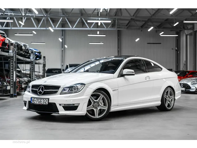 Mercedes-Benz Klasa C W204 C 63 AMG