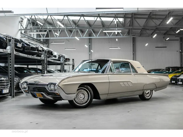Ford Thunderbird