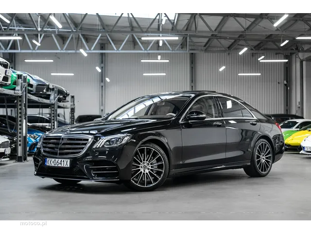 Mercedes-Benz Klasa S W222 S 560