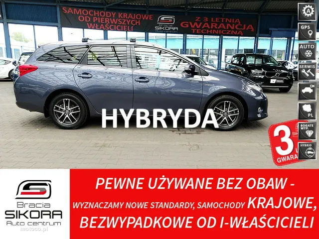 Toyota Auris E180