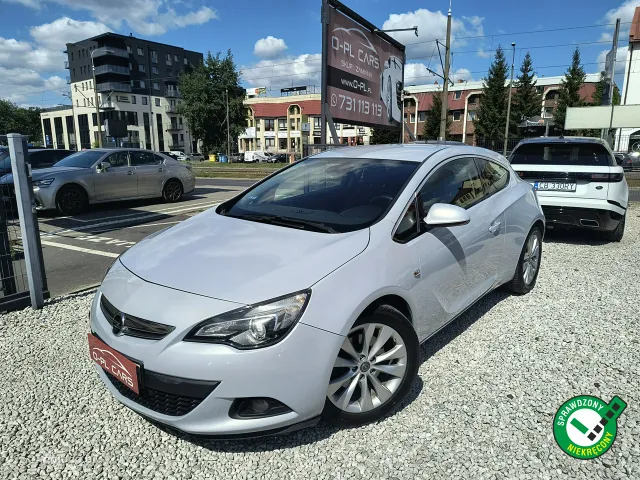 Opel Astra GTC