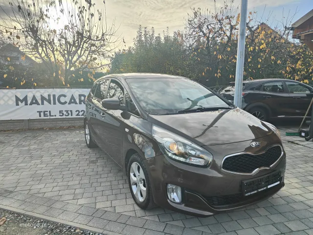 Kia Carens