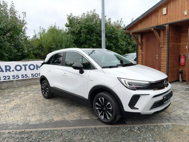 Opel Crossland I