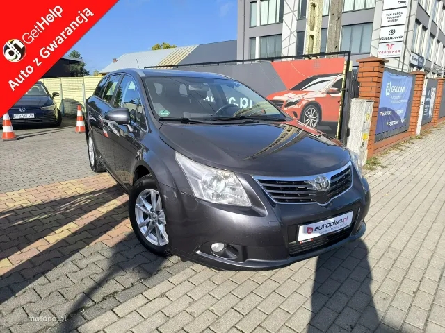 Toyota Avensis T27