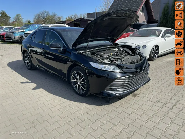 Toyota Camry XV70