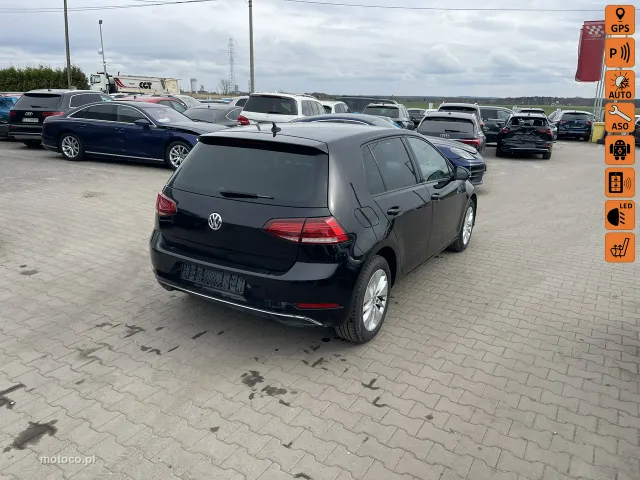 Volkswagen Golf VII