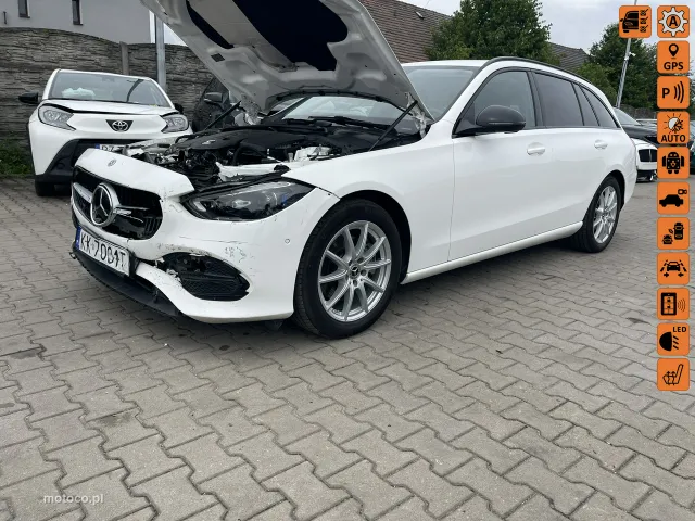 Mercedes-Benz Klasa C W206 C 220