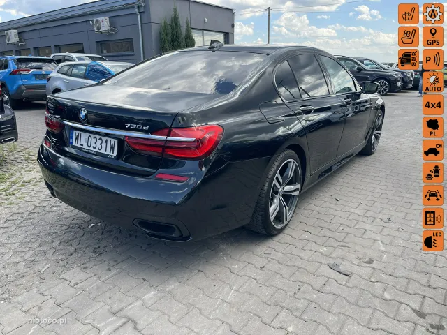 BMW Seria 7 G11 750
