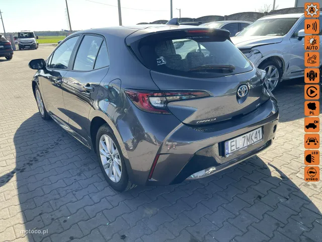 Toyota Corolla E210