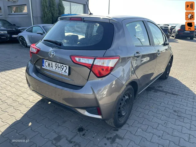 Toyota Yaris XP130