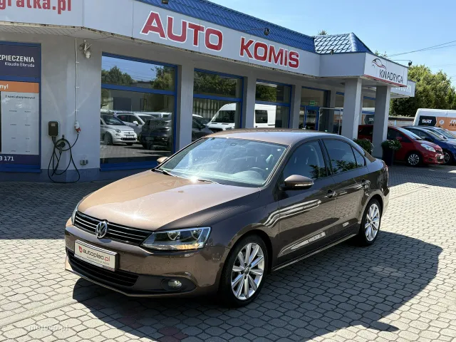 Volkswagen Jetta VI