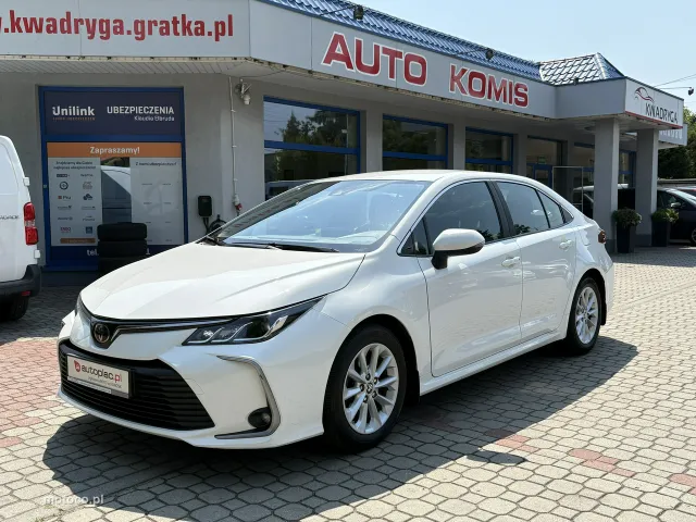 Toyota Corolla E210