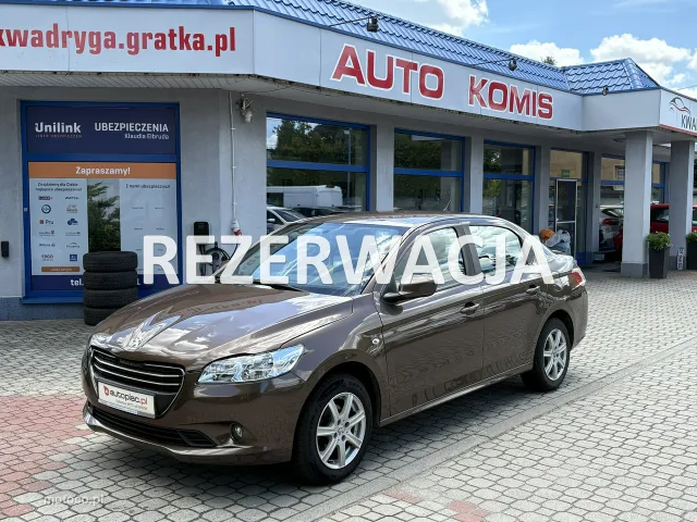 Peugeot 301