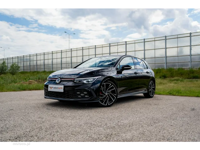 Volkswagen Golf VIII