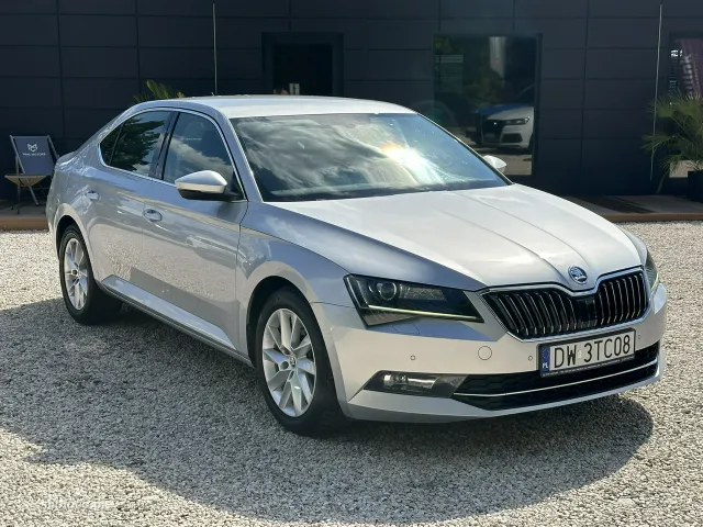 Skoda Superb III
