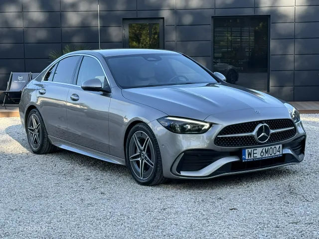 Mercedes-Benz Klasa C W206 C 300