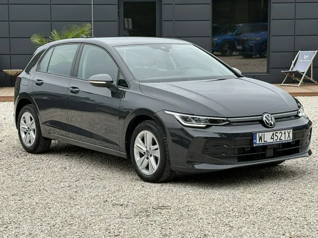 Volkswagen Golf VIII