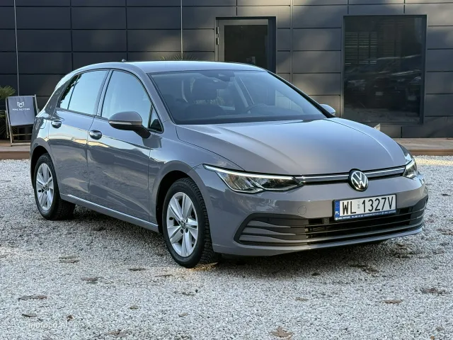 Volkswagen Golf VIII