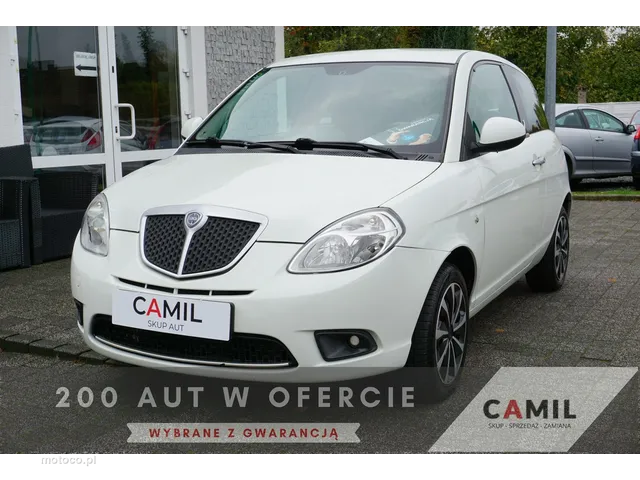 Lancia Ypsilon