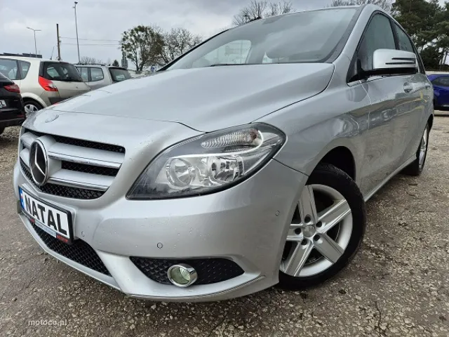 Mercedes-Benz Klasa B W246 B 180