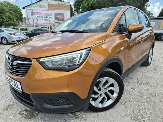 Opel Crossland I