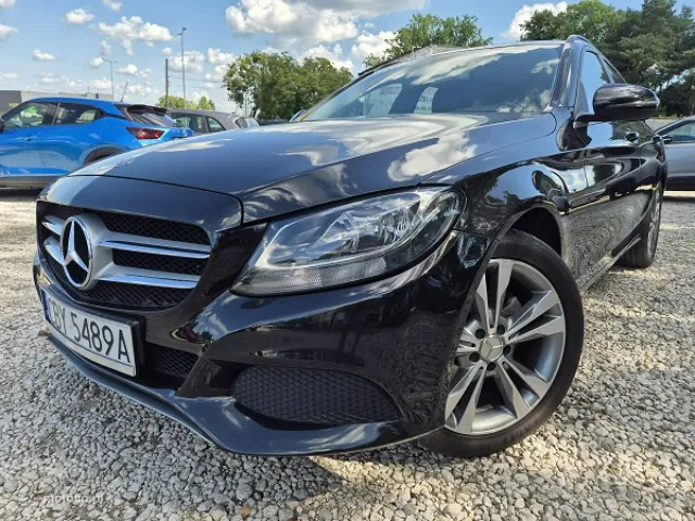 Mercedes-Benz Klasa C W205 C 200
