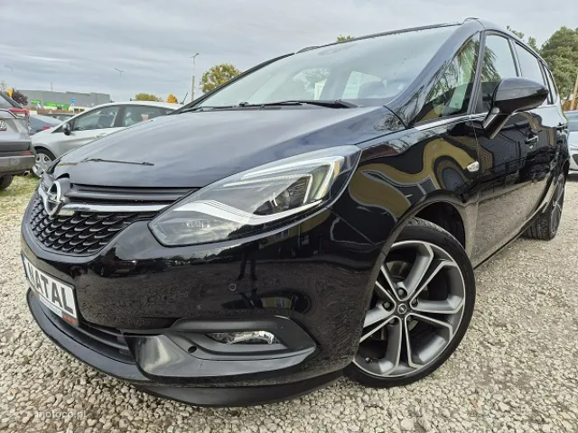 Opel Zafira C Tourer