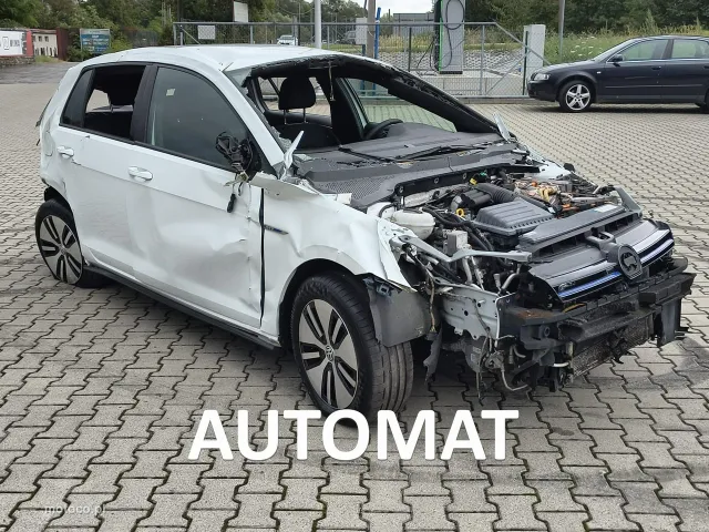 Volkswagen Golf VII