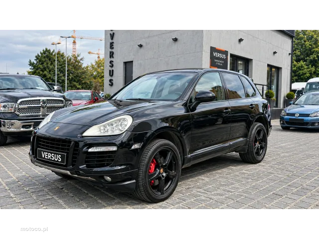 Porsche Cayenne 9PA Turbo