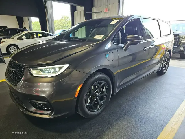 Chrysler Pacifica