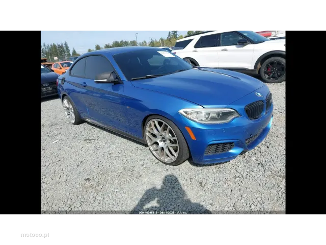 BMW 235